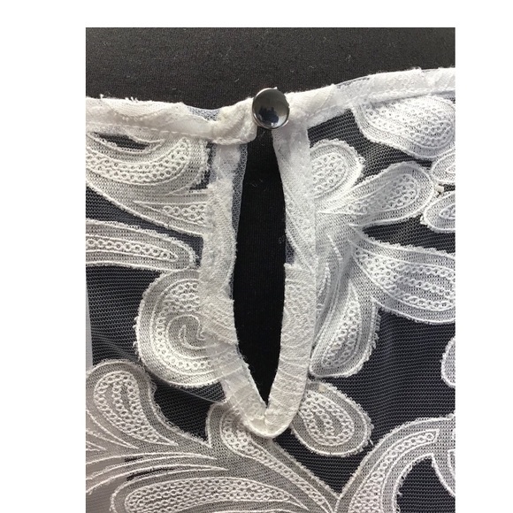 NY Collection Lace Shirt - Picture 5 of 9